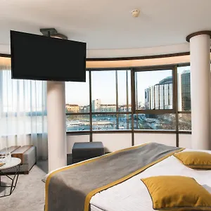 4* Hotell Rosslyn Park