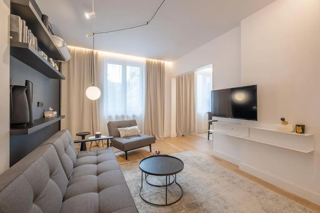 Apartment Top-Notch Location, An Exceptionally Stylish Flat Sofia