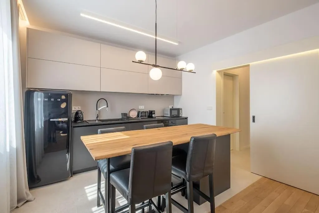 Apartment Top-Notch Location, An Exceptionally Stylish Flat Sofia