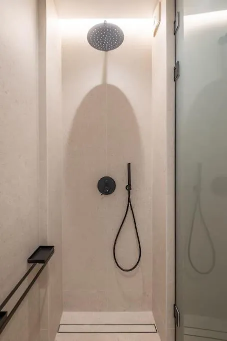 Top-Notch Location, An Exceptionally Stylish Flat Sofia